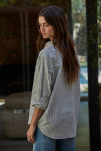 Load image into Gallery viewer, Woven Cotton Collar Neck Button Front Long Sleeve