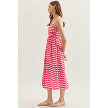 Load image into Gallery viewer, Checked sleeveless midi dress