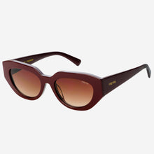 Load image into Gallery viewer, FREYRS Eyewear - Frankie Acetate Cat Eye Sunglasses