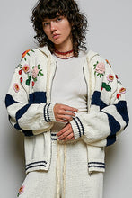 Load image into Gallery viewer, Striped Pattern 3D Embroidered Hoodie Zip Up Sweater Top