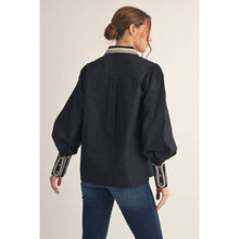 Load image into Gallery viewer, STYLE USA - Embroidery Accent Shirt