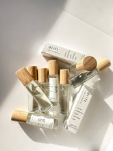 Load image into Gallery viewer, yam collective - Drift Parfum Oil - Roller Ball Perfumes