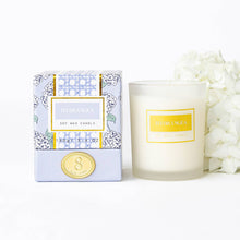 Load image into Gallery viewer, Hydrangea 5.6oz Soy Wax Candle