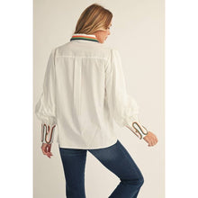 Load image into Gallery viewer, STYLE USA - Embroidery Accent Shirt