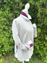 Load image into Gallery viewer, Pearly Vine - Casie 2 - White Oxford w/Navy &amp; Red Stripe Ribbon 