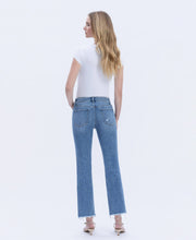 Load image into Gallery viewer, VERVET by FLYING MONKEY - MID RISE MEDIUM WASH RAW HEM CROP STRAIGHT JEANS V2750N