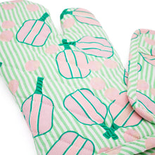 Load image into Gallery viewer, Pickleball Stripe Oven Mitt Set