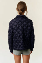 Load image into Gallery viewer, Over-Sized Collar Quilted Button-Down Jacket - Black