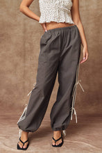 Load image into Gallery viewer, ATHLETIC STRIPED ELASTIC PANTS W/ BOWS - Charcoal