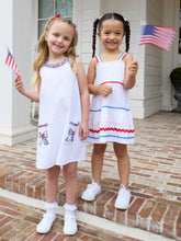 Load image into Gallery viewer, Girls Freedom Floral Bow Ruffle Pocket Dress