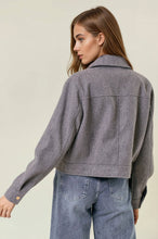 Load image into Gallery viewer, COLLARED NECK LONG SLEEVE FRONT METAL ZIP JACKET - 10611J