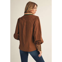 Load image into Gallery viewer, STYLE USA - Embroidery Accent Shirt