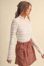 Load image into Gallery viewer, Relaxed Fit Layering Top - Brown