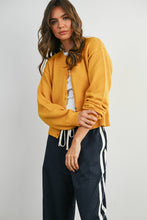 Load image into Gallery viewer, BUTTERMELON - Long Sleeve Buttoned Cropped Cardigan - BMC7906