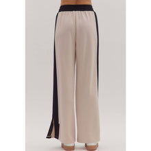 Load image into Gallery viewer, STYLE USA - Solid wide leg knit pants
