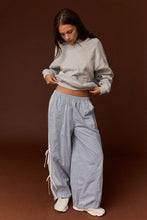 Load image into Gallery viewer, ATHLETIC STRIPED ELASTIC PANTS W/ BOWS - Charcoal