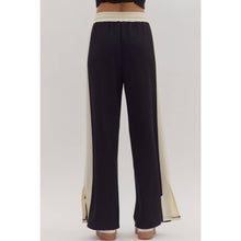 Load image into Gallery viewer, STYLE USA - Solid wide leg knit pants
