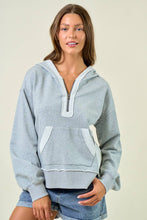Load image into Gallery viewer, Reverse Fabric Detail Hoodie