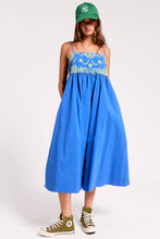 Load image into Gallery viewer, Camellia Embroidered Detail Midi Dress