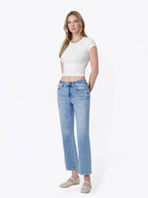 Load image into Gallery viewer, Flying Monkey - Mid Rise Medium Light Wash Crop Straight Jeans F9175