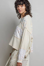 Load image into Gallery viewer, Long Sleeve Round Neck Floral Stripe Stitch Knit Top