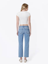 Load image into Gallery viewer, Flying Monkey - Mid Rise Medium Light Wash Crop Straight Jeans F9175
