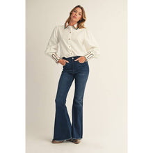 Load image into Gallery viewer, STYLE USA - Embroidery Accent Shirt