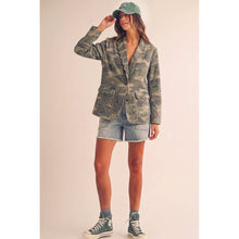 Load image into Gallery viewer, Bluebell Scallop Mineral Wash Stitch Denim Blazer