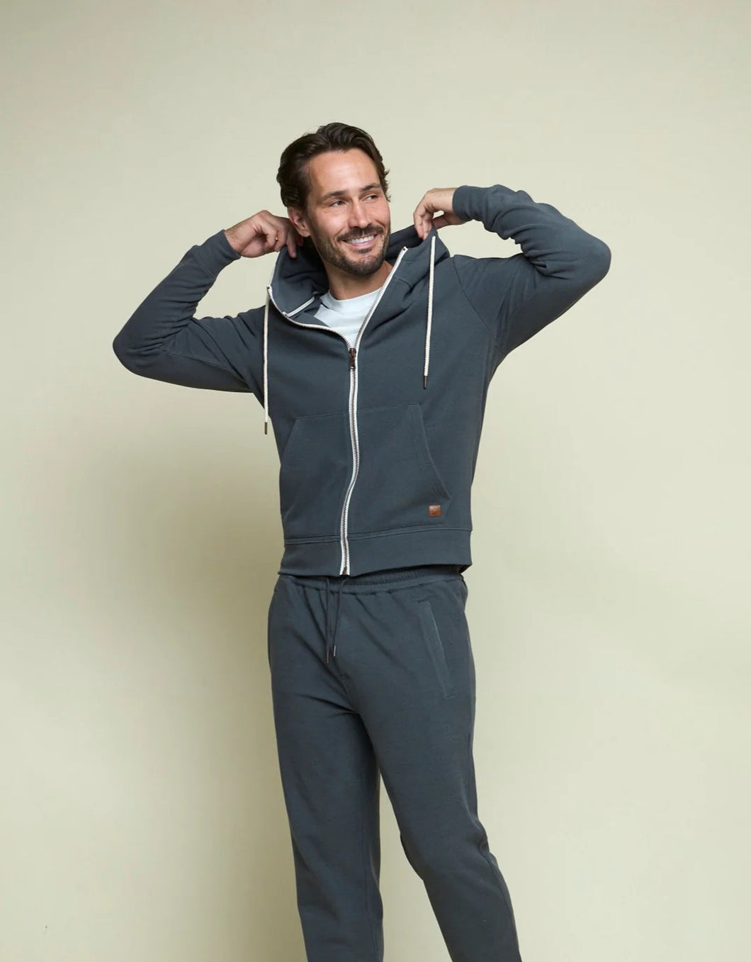 Maverick - Men's Full Zip Hoodie - Smoke