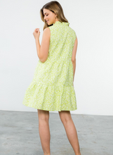 Load image into Gallery viewer, Sleeveless Textured Print Dress - Lime