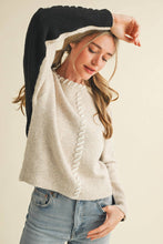 Load image into Gallery viewer, &amp;MERCI - WHIP STITCH TWO-TONE SWEATER MSW11155