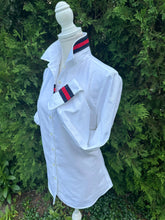 Load image into Gallery viewer, Pearly Vine - Casie 2 - White Oxford w/Navy &amp; Red Stripe Ribbon 