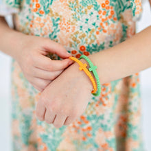 Load image into Gallery viewer, Ryan &amp; Rose - Jesus Bracelets - 25 Packs
