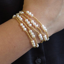 Load image into Gallery viewer, Lenny &amp; Eva - Tarnish Resistant Gold Plated Trio Pearl Stretch Bracelet