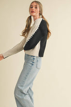 Load image into Gallery viewer, &amp;MERCI - WHIP STITCH TWO-TONE SWEATER MSW11155