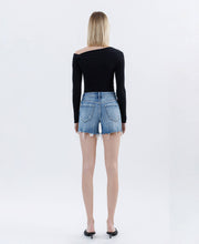 Load image into Gallery viewer, Vervet by Flying Monkey - Disarming Shorts