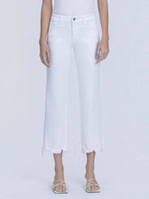 Load image into Gallery viewer, Vervet by Flying Monkey - Crop Straight White Jeans T7292WH