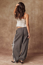 Load image into Gallery viewer, ATHLETIC STRIPED ELASTIC PANTS W/ BOWS - Charcoal