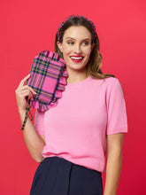 Load image into Gallery viewer, Scottie Wristlet