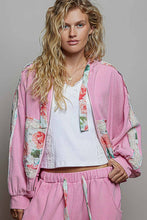 Load image into Gallery viewer, Double Gauze Front Pocket Printed Thermal Hooded Jacket