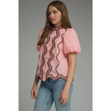 Load image into Gallery viewer, STYLE USA - Solid short puff sleeve top