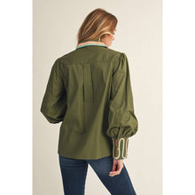 Load image into Gallery viewer, STYLE USA - Embroidery Accent Shirt